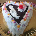 Tarta corazón chocolate y nata